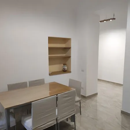 Arilu Apartment *