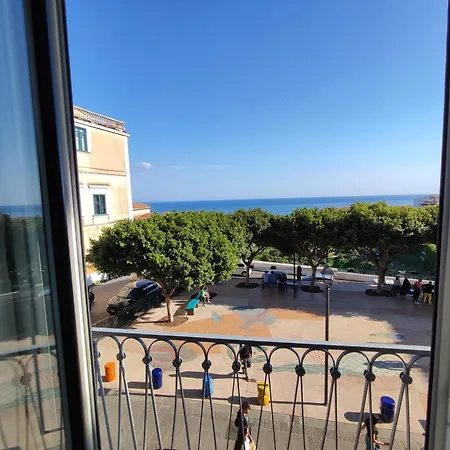 Arilu * Vietri sul Mare